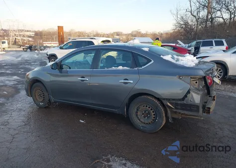 2017 Nissan Sentra S z USA, uszkodzony, nr VIN 3N1AB7AP8HY214449